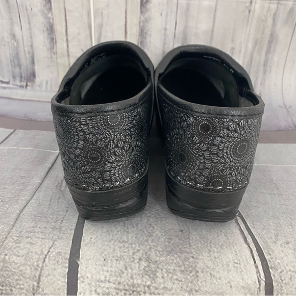 Dansko Sunburst Pewter Black Leather Professional Clogs Shoes Mules 37 6.5-7 - Picture 8 of 13